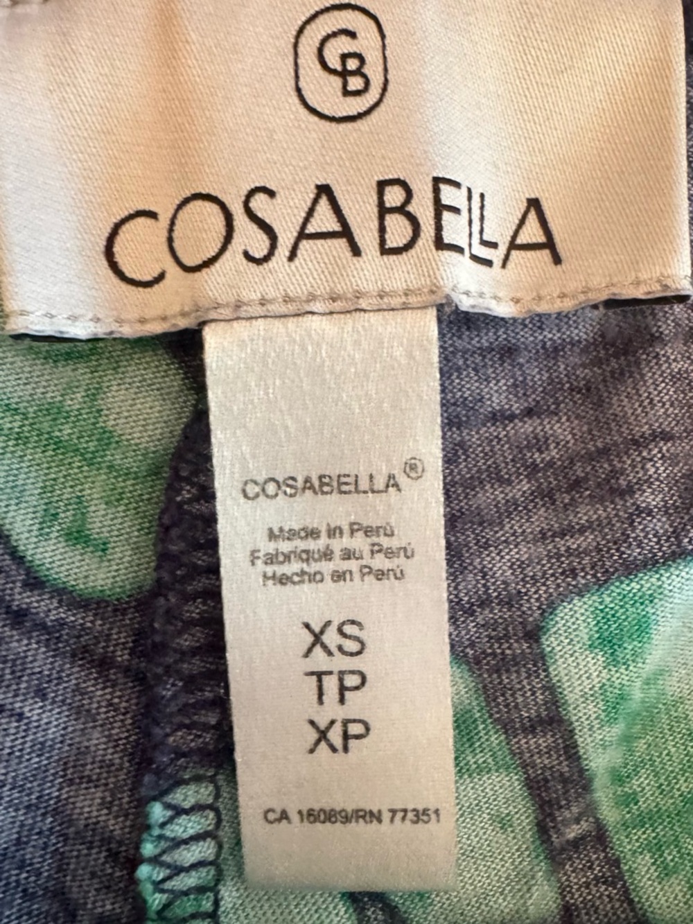 Cosabella Navy with Teal Leaf Short Pajama Set
Size XS - Picture 5 of 7